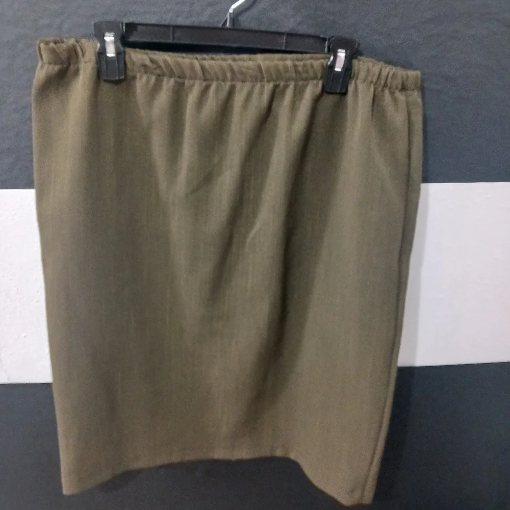 City Studio Women green olive matching set - Picture 14 of 16